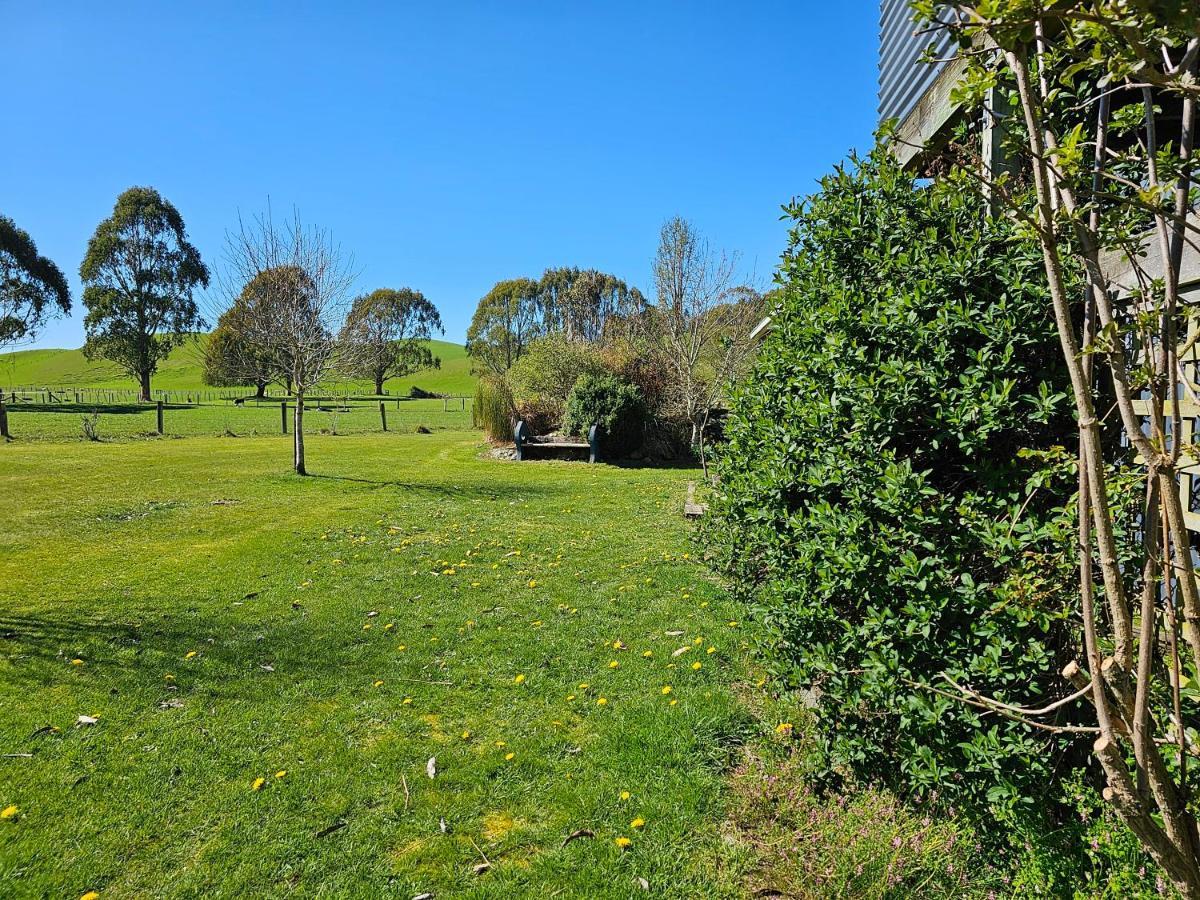Te Anau Farm Cottage Exterior foto