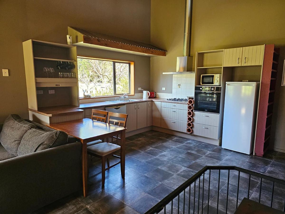 Te Anau Farm Cottage Exterior foto